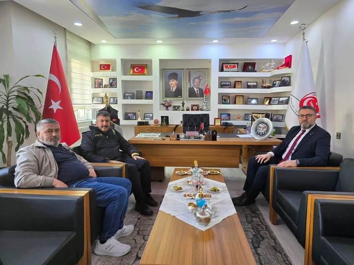 sivas-polis-meslek-yuksekokulu-mudurunun-dernegimize-ziyareti-1077