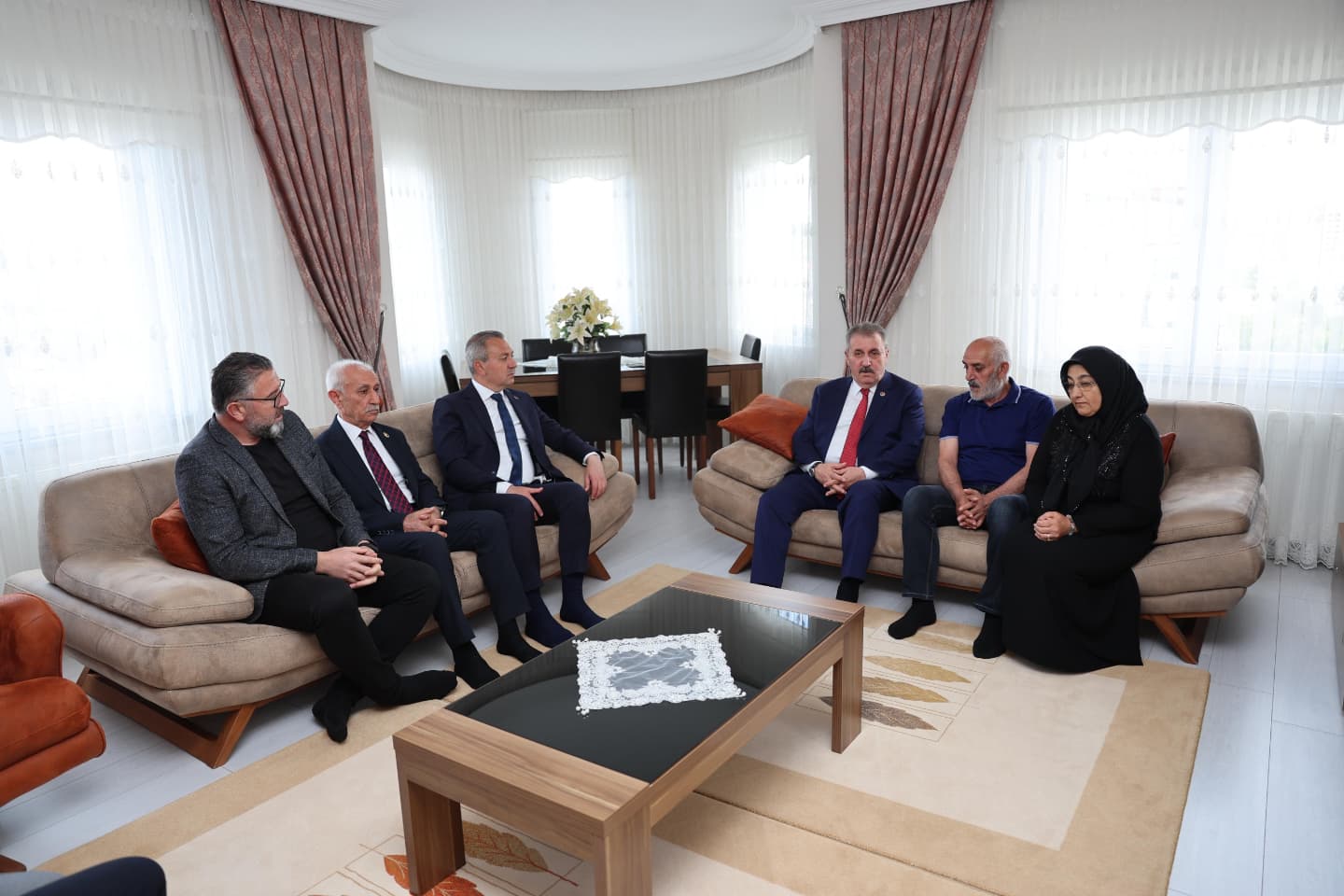 sehidimiz-emre-polatin-ailesine-ziyaret-1129
