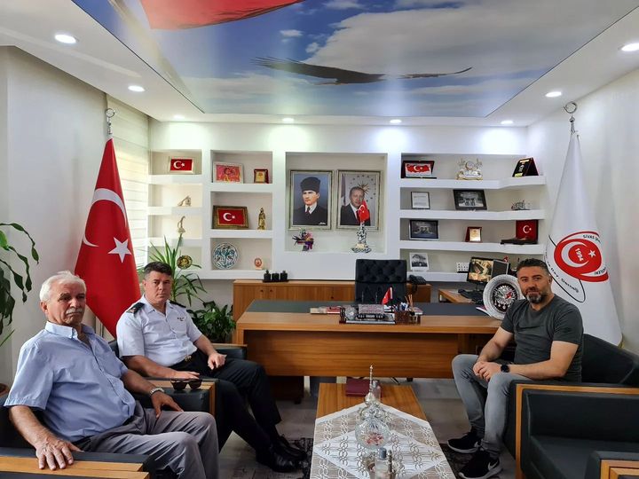 il-jandarma-komutanimiz-tuggeneral-idris-tataroglunun-dernegimize-ziyareti
