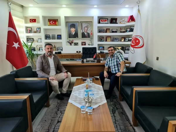sivas-cumhuriyet-savcisi-drahmet-yalcinin-dernegimize-ziyareti-818