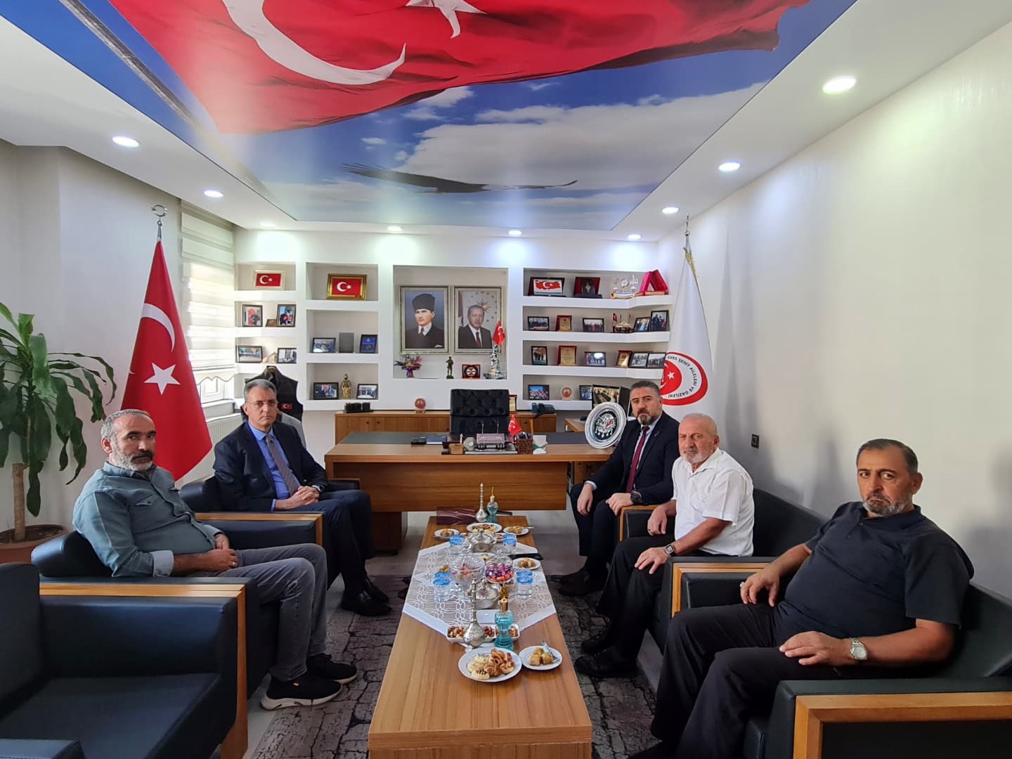 sivas-cumhuriyet-bassavcisi-sayin-mehmet-akif-aktasin-dernegimize-ziyareti-916