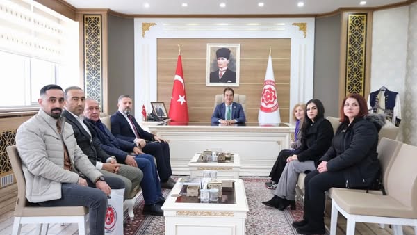 cumhuriyet-universitesi-rektoru-ahmet-sengonulu-ziyaret-962