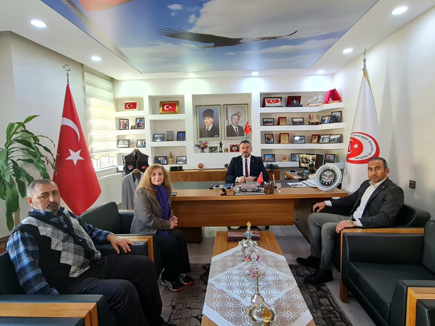 gulsum-adilqizinin-dernegimize-ziyareti-963