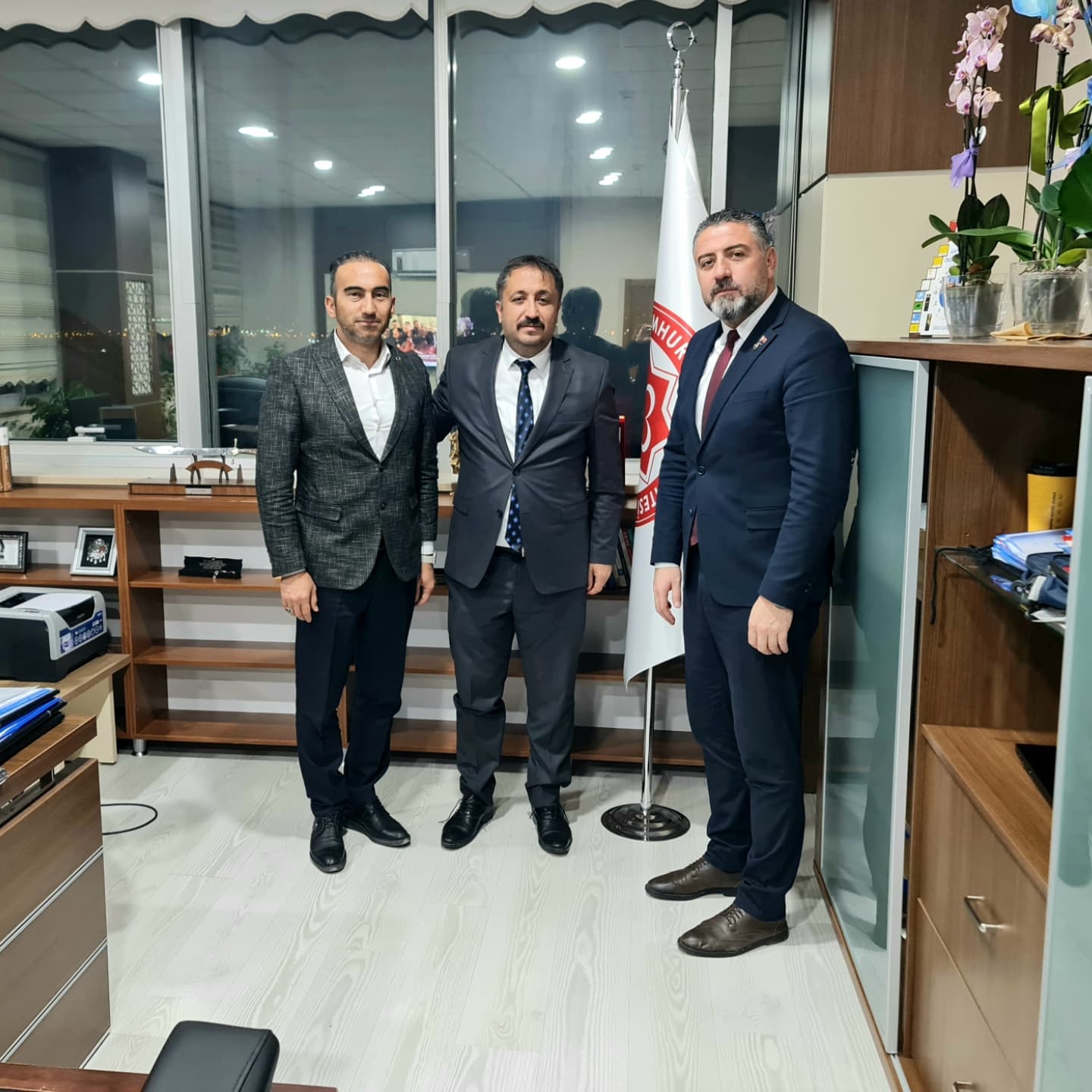 cumhuriyet-universitesi-genel-sekreter-yardimcisi-onder-kursat-saritepeyi-ziyaret-966